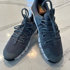 Nike Free Metcon Training Shoes – Grey – Men’s